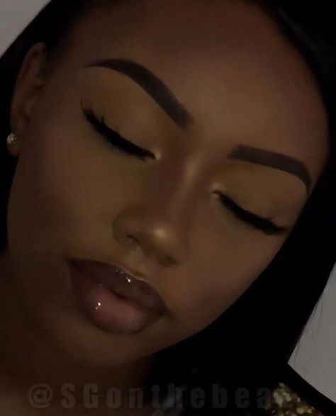 Flawless Face Makeup, Maquillage Yeux Cut Crease, Birthday Makeup Looks, Good Makeup, Makeup Skills, Soft Makeup Looks, Makeup For Black Skin, Birthday Makeup, Brown Skin Makeup