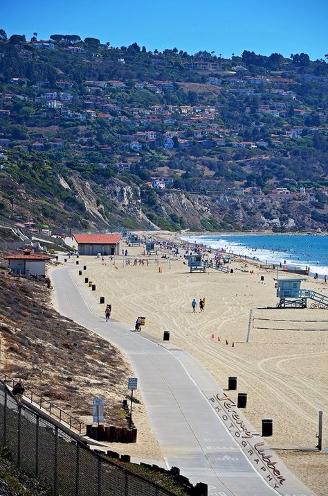 Torrance / Palos Verdes -the Strand, my favorite part of the beach! Torrance California, Hermosa Beach, Visual Board, Redondo Beach, South Bay, California Dreamin', Manhattan Beach, California Beach, California Dreaming