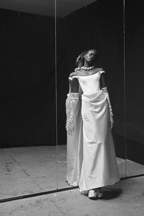 Our 2024 Made-to-Order collection presents fourteen looks which echo our narrative through a collection of classic styles, synonymous with the house; new and renewed silhouettes, historical and experimental cuts. The Originals Camille, Vivienne Westwood Bridal, Vivienne Westwood Wedding Dress, Vivienne Westwood Wedding, Sustainable Wedding Dress, Camille Dress, Wedding Dress Brands, The Vivienne, Satin Gown