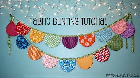 Bunting Tutorial, Bunting Template, Ruffle Quilt, Bunting Pattern, Banners Buntings, Fabric Bunting, Fabric Banner, Bunting Garland, Handmade Ideas