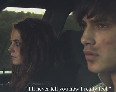 Skins Uk Quotes Cassie, Skins Uk Effy Quotes, Effy And Freddie, Kaya Scodelario Gif, Alaska Young Gif, Skins Quotes, Kat Stratford Poem Scene, Skin Aesthetics, Skins Uk