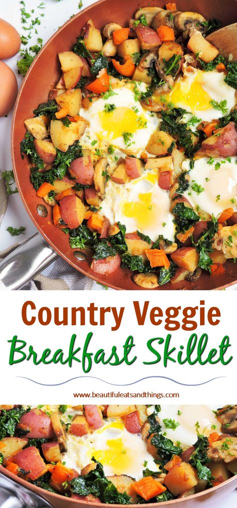 Vegetarian Breakfast Skillet, Veggie Breakfast Skillet, Cottage Breakfast, Breakfast Skillet Recipes, Veggie Skillet, Breakfast Vegetables, Country Breakfast, Veggie Breakfast, Breakfast Skillet