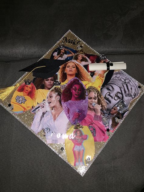 Beyonce Graduation Cap, Beyonce Wallpaper, Graduation Goals, Cap Inspiration, Cap Graduation, High School Graduation Cap, Grad Cap Designs, Graduation Cap Ideas, Graduation Cap Designs