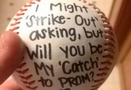 Prom Proposal Ideas, Girl Ask Guy, Creative Prom Proposal Ideas, Sadies Proposal, Cute Hoco Proposals, Prom Invites, Prom Pictures Group, Prom Posters, Prom Proposals