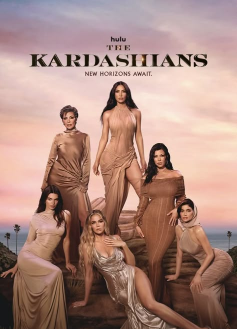 Celebs Outfits, Kardashians Jenner, Kristen Jenner, Kim And Kourtney, Kardashian Family, Celebrity Faces, Scott Disick, Debby Ryan, The Kardashians