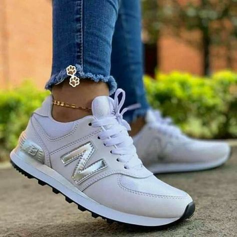 Girly Sneakers, Casual Shoes Women Sneakers, Trendy Shoes Sneakers, Cute Sneakers, Swag Shoes, Nike Shoes Women, New Balance Shoes, Trendy Shoes, Casual Shoes Women