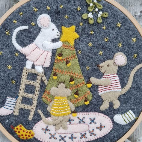 Getting Ready For Christmas, Santa Sacks, Applique Kit, Cosy Winter, Twinkling Lights, Ready For Christmas, High Hopes, Wooden Hoop, Christmas Mouse