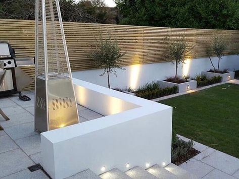 Split Level Garden, Slat Fencing, Level Garden, Raised Planters, Granite Paving, Driveway Landscaping, Patio Garden Design, Built In Seating, Raised Planter