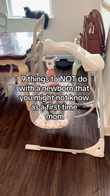 Newborn Activities, Newborn Baby Care, Newborn Baby Tips, Newborn Mom, Newborn Hacks, Baby Facts, Smart Parenting, Baby Care Tips, Post Baby