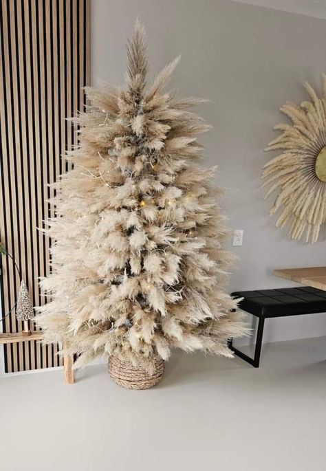 Rattan Christmas Tree Decor, Salon Christmas Tree, Salon Christmas Decor, Organic Christmas Tree, Unconventional Christmas Trees, Christmas Salon, Contemporary Christmas Trees, Charlie Brown Tree, Boho Christmas Tree