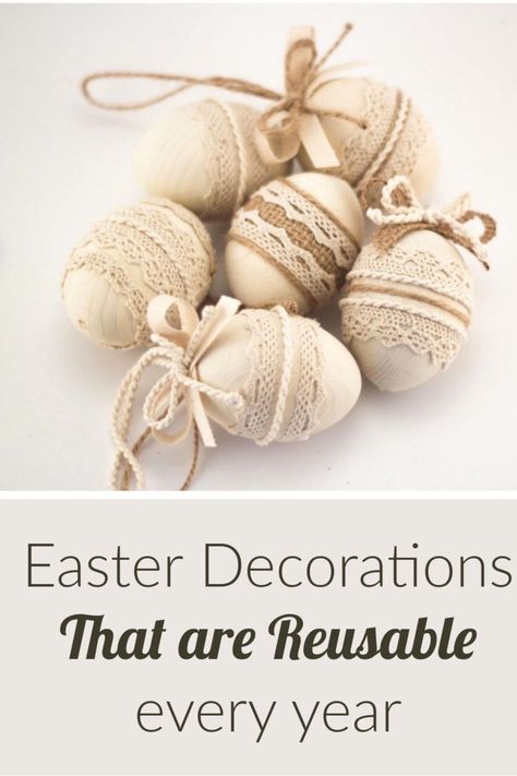 Farmhouse Egg Decor, Wood Easter Eggs Decorating Ideas, Wood Eggs Craft, Painted Wooden Easter Eggs, Rustic Easter Decor Ideas, Boho Easter Decor, Wooden Eggs Crafts, Easter Eggs Ideas, Natural Easter Decor