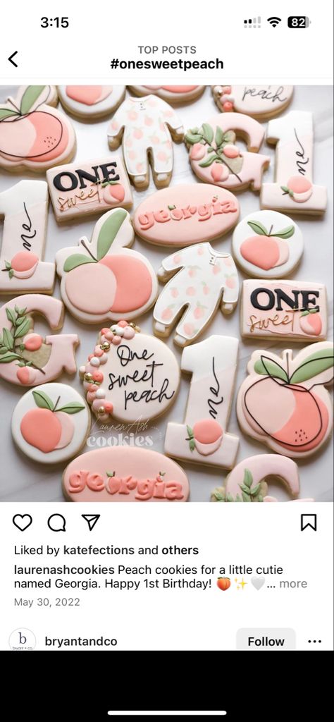 Peach Sugar Cookies, Peach Cookies Decorated, One Sweet Peach Cookies, Peach Royal Icing Cookies, One Sweet Peach Birthday Cookies, Peach Decorated Cookies, Sweet As A Peach Cookies, First Birthday Peaches Theme, Peach Baby Shower Cookies