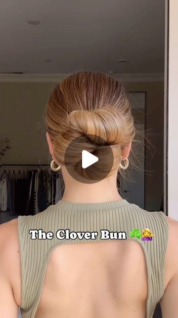 Clover Bun, Natural Hair Ponytail, Ponytail Wrap, Twist Bun, Hair Buns, Bun Tutorial, Step By Step Hairstyles, A Ponytail, Updo Hairstyles