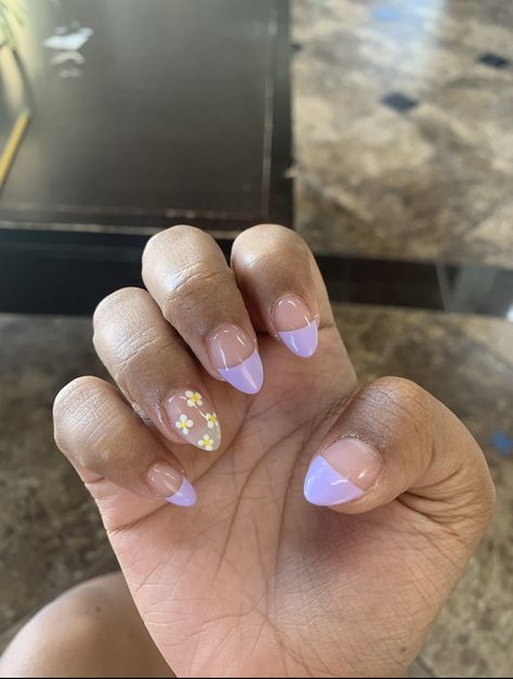 Tips On Almond Nails, Lavender Tips, Ring Finger Nails, Purple Tips, Summer Acrylic, Lilac Nails, Graduation Nails, Lavender Nails, Blue Nail Art