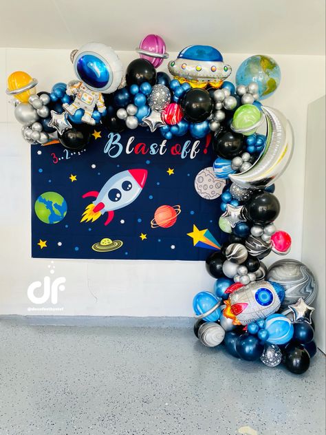 Tennis Cake, Space Themed Birthday, Rocket Party, Qualatex Balloons, Astronaut Birthday, Outer Space Theme, Second Birthday Ideas, Space Birthday Party, Galaxy Theme