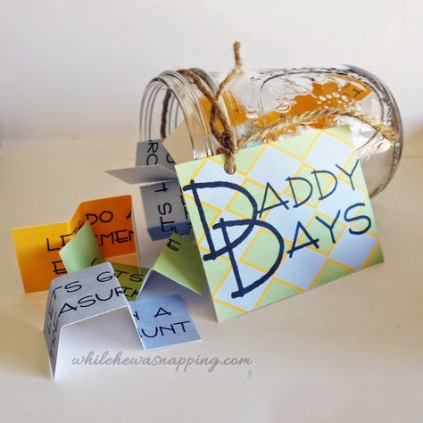 A printable kit to make your own daddy date jar so dad and the kids can spend some quality time together with activities they will always remember. Father Son Activities, Dates In A Jar, Activity Jar, Date Jar, Father's Day Activities, Gift Jar, Diy Father's Day Gifts, Mason Jar Gifts, Father's Day Diy