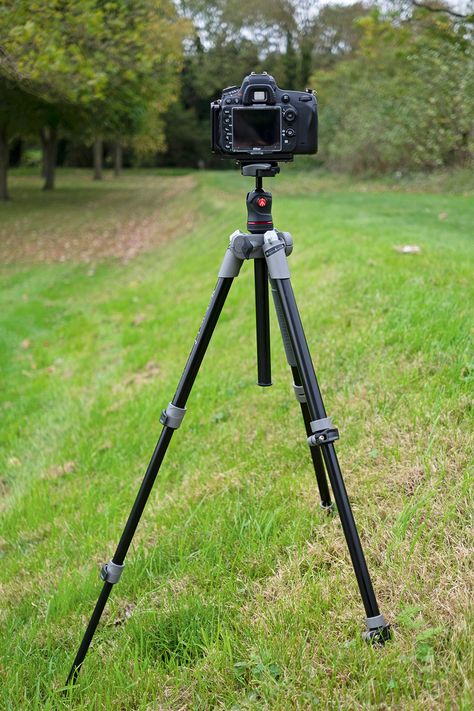 Camera On Tripod, Photography Things, Life Dreams, Telescope Accessories, Photographer Camera, Camera Tripod, Best Background Images, Ideas Family, Future Ideas