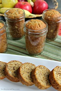 Banana Bread in a Jar #bananabread #breadrecipes #dessertrecipes #breadinajar #masonjarcrafts Banana Bread In A Jar, Bread In A Jar, Bread Pumpkin, Recipe Bread, Mason Jar Desserts, Pumpkin Recipe, Dessert In A Jar, Mason Jar Meals, Meals In A Jar