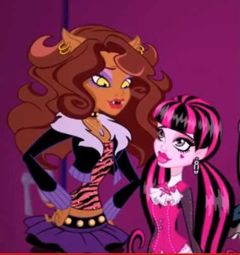 Dracula And Clawdeen, Claude And Draculaura Matching Pfp, Claudia And Draculaura Matching Pfp, Clawdeen And Draculaura Matching Pfp, Claudine And Draculaura, Clawdeen Draculaura, Draculaura And Cleo Matching Icons, Draculaura Y Clawd Icons, Clawd And Draculaura