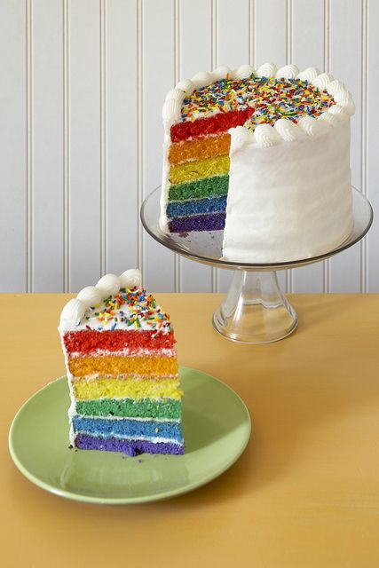 So beautiful! Gay Birthday Cake, Layers Cake, Rainbow Layer Cakes, Cake At Home, Fruity Cake, White Buttercream, Cake Logo, Cute Baking, Buttercream Icing