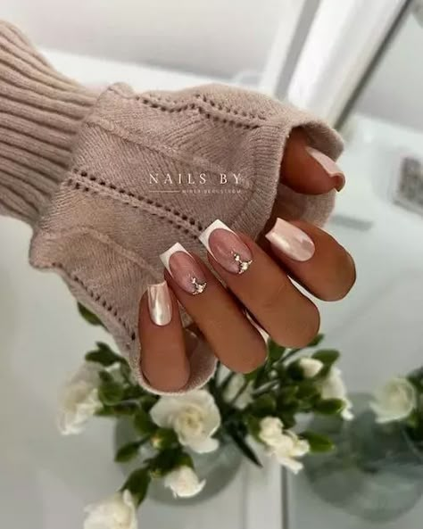 Autumn Nail Ideas, Chrome Nail Designs, French Tip Manicure, Unghie Nail Art, Chrome Nails Designs, Autumn Nail, Nude Nail Designs, Chrome Nail, Smink Inspiration