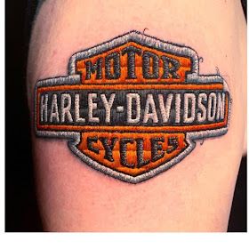 Harley Davidson by D. Lozano Harley Davidson Tattoo, Shield Tattoo, Harley Tattoos, Places To Get Tattoos, Harley Davidson Patches, Red Dragon Tattoo, Tattoos Pictures, Harley Davidson Tattoos, Embroidery Tattoo