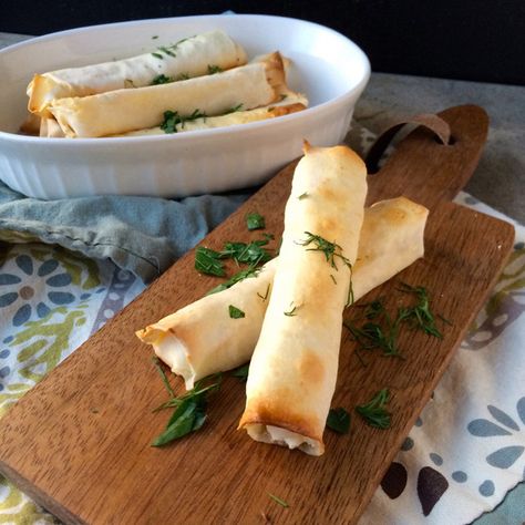 Feta Cigars, Diy Wedding Food, Raw Snacks, Baked Feta, Make Ahead Appetizers, Wedding Appetizers, Wedding Apps, Food Projects, Catering Food