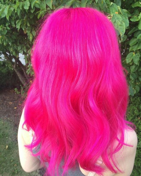 Pink Hair Neon, Electric Pink Hair, Neon Pink Hair Color, Bright Pink Hair Color, Hot Pink Hair Dye, Hot Pink Hair Color, Pink Extensions, Vibrant Pink Hair, Neon Pink Hair