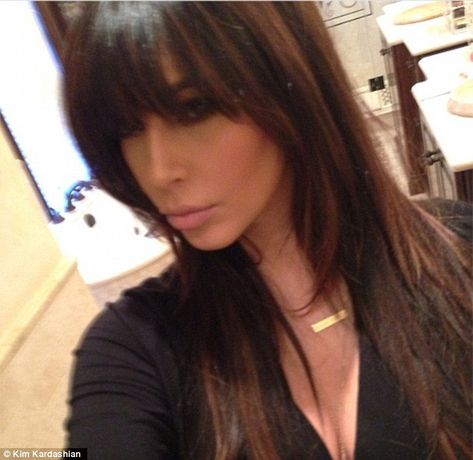 Kim Kardashian: Pregnant star shows off her baby bump on Twitter at 6 month mark | Daily Mail Online Kim Kardashian Selfie, Growing Out Fringe, Young Kim Kardashian, Growing Out Bangs, Kardashian Hair, Six Month, Kim K, Kardashian Jenner, Hair Envy