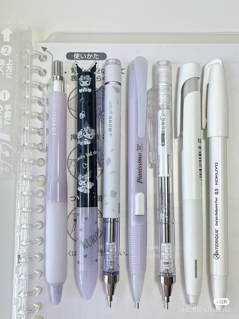 Kuromi stationary pens Kuromi Stationary, Make School Fun, Kuromi Things, Stationary Pens, Highschool Life, 6th Form, Cute School Stationary, Kawaii School, Kawaii School Supplies