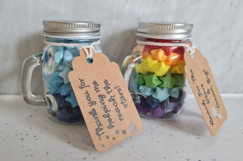 Jar Of Stars Origami, Origami Stars In A Jar, Origami Jar, Jar Of Stars, Origami Lucky Stars, Star Jar, Teen Activities, Wish Jar, Toples Kaca