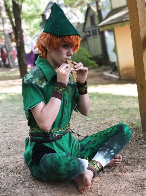 Female Peter Pan Costume, Peter Pan Halloween Costume, Peter Pan Halloween Costumes, Peter Pan Cosplay, Peter Pan Outfit, Lost Boys Peter Pan, Peter Pan Costumes, Peter Pan Costume, Easy Cosplay Ideas