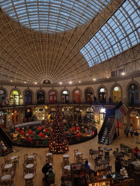 Leeds Aesthetic, Leeds Corn Exchange, Leeds University, Leeds England, London Wall, Uni Life, Alien Planet, City Vibe, West Yorkshire