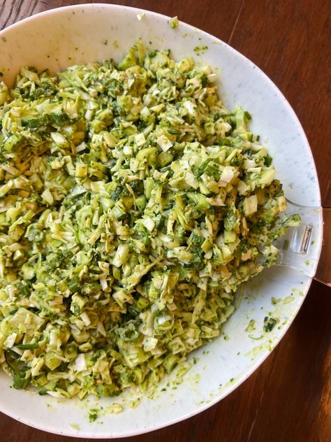 I finally made the viral Green Goddess Cabbage Salad by @bakedbymelissa. I’m not sure what took me so long because it is quite possibly life changing. If you loved the 6 ingredient Greek Salad I shared you are going to be equally obsessed with this recipe! It does require a little chopping and a food […] Fun Salad Recipes, Cabbage Salad Recipes, Lunch Inspiration, Salmon Seasoning, Salmon Cakes, Best Salad Recipes, Cabbage Salad, Dinner Inspiration, Roasted Asparagus