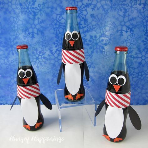 Chocolate Cake Roll, Adorable Penguins, Advent Calendar Diy, Chocolate Roll Cake, Xmas Candy, Penguin Craft, Church Crafts, Coke Bottle, Christmas Shop