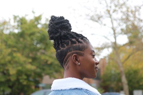 Undercut With Twists, Twists With Undercut Black Women, Twists With Undercut, Undercut Black Women, Braids With Undercut, Shaved Side, Short Locs, Shaved Side Hairstyles, Beautiful Dreadlocks