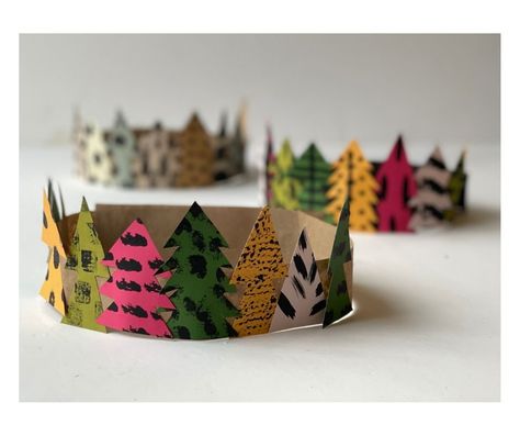 24 Days Of Holiday Art Project Ideas — ART CAMP Forest Crown, Mobiles Art, Holiday Crafts Gifts, Holiday Art Projects, Crown Crafts, Paper Wall Hanging, Paper Crowns, Art Camp, Yarn Pom Pom