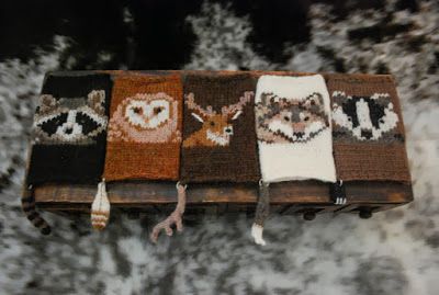 http://bugsandfishes.blogspot.com/2013/09/my-new-knitting-project-woodsy.html Tiny Owl Knits, Fiber Crafts, Fingerless Mittens, Wrist Warmers, Knit Picks, Knit Mittens, Crochet Blankets, Woodland Creatures, Knitting Inspiration