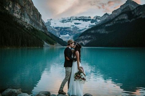 25 Jaw Dropping Spots That Will Make You Want to Elope | Lake Louise, Alberta, Canada Louise Lake, Lac Moraine, Scenic Wedding, Bhldn Wedding, Boho Style Wedding, Moraine Lake, Summer Lake, Mountain Elopement, Snow Mountain