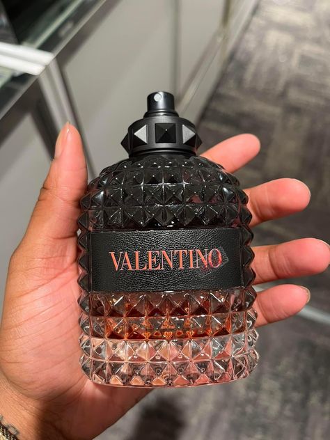 Men Cologne Aesthetic, Men's Cologne Best, Valentino Cologne, Men’s Cologne Aesthetic, Cologne Aesthetic, Men’s Cologne, Valentino Uomo Born In Roma, Fragrances Perfume Men, Top Men’s Cologne