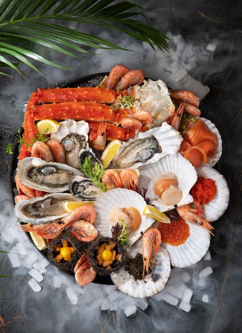 #menu #designmenu #foodphotography #foodstyling #mussels #foodphoto #Foodphotos #seafood #shrimps #oysters Seafood Photography Restaurants, Fresh Seafood Platter, Seafood Photography, Tongyeong, Inspo Collage, Resort Photos, Seafood Cocktail, Seafood Buffet, Seafood Platter