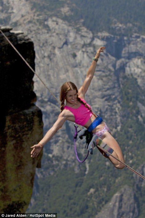 Hayley Ashburn doing the double drop knee in a swami leash a thousand meters above the Yosemite Valley floor at Taft Point Gesture Studies, Art Models, Extreme Adventure, Adventurous Women, Roller Coasters, Thrill Seeker, Rock Climbers, Yosemite Valley, Adventure Sports