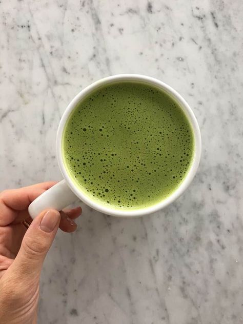 My Magical Morning Matcha Recipe - Your Healthiest You Maca Recipes, Morning Matcha, Colorful Dishes, Matcha Recipe, Healthy Food Recipes Clean Eating, Organic Matcha, Eating Organic, Coconut Butter, Matcha Green