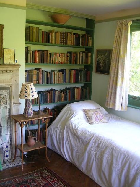 Bloomsbury Group, Room Of One's Own, Charleston Homes, Virginia Woolf, House Room, Book Shelf, Dream Rooms, Future Life, Room Aesthetic