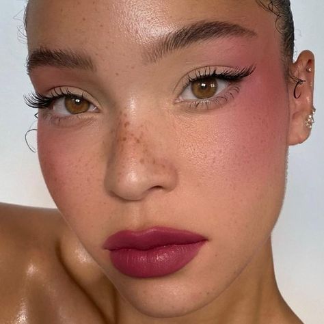 Maquillage On Fleek, Work Makeup, Make Up Inspo, Glowy Makeup, Makeup Obsession, Editorial Makeup, Makeup Goals, Face Card, Mode Inspo