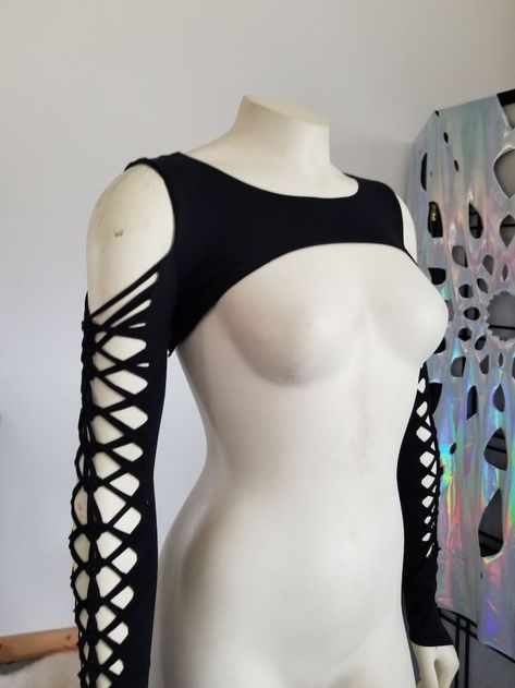 Gothic Tops For Summer Festivals, Gothic Crop Top For Festivals, Bohemian Crop Top For Fall Festivals, Fall Festival Bohemian Crop Top, Gothic Long Sleeve Festival Tops, Gothic Long Sleeve Tops For Festivals, Edgy Long Sleeve Summer Crop Top, Edgy Long Sleeve Crop Top For Summer, Bohemian Tops For Party Festival