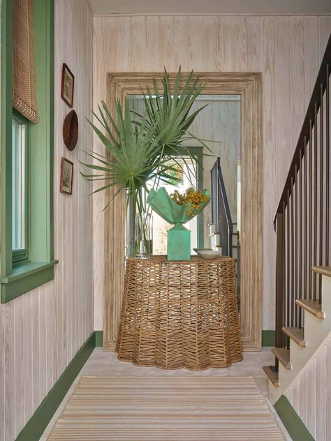 This incredibly serene Rosemary Beach house has amazing waterfront views Rattan Interior Design, Beach Shack Interior, Ashley Gilbreath, Ashley Gilbreath Interiors, Coastal Entryway, House Mediterranean, Seaside House, Florida Design, Beach Shack