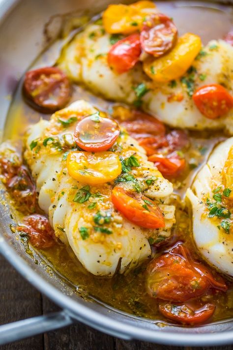 Pan-Seared Cod in White Wine Tomato Basil Sauce - Baker by Nature Fish With White Beans, Pan Seared Cod In White Wine Tomato, Cod Tomato Recipe, White Wine Tomato Basil Sauce, Clam Boil, Pan Seared Halibut Recipes, Cod Tacos, Pan Seared Cod, Fish Food Photography