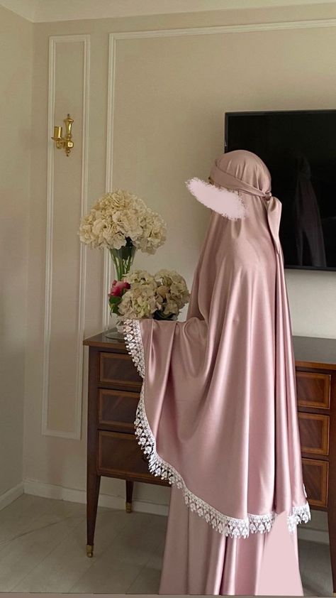 Prayer Set Muslim, Khimar Aesthetic, Prayer For Women, Quran Stand, Prayer Cloth, Muslim Veil, Ramadan Hijab, Prayer Clothes, Kids Prayer