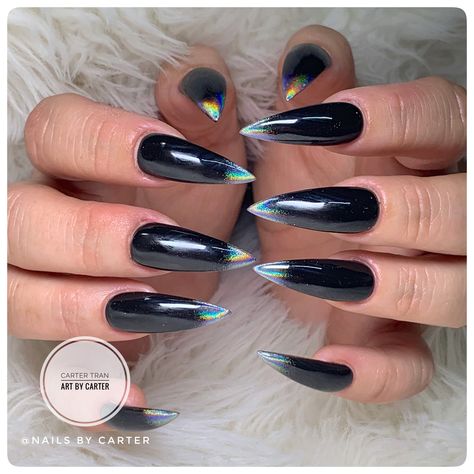 Black Chrome Ombre Nails, Black Nails With Chrome Powder, Black Mermaid Nails, Black And Holographic Nails, Black Stilleto Nails Designs, Black Holographic Nails, Black Chrome Nails Designs, Black Chrome Nails, Witchy Nails